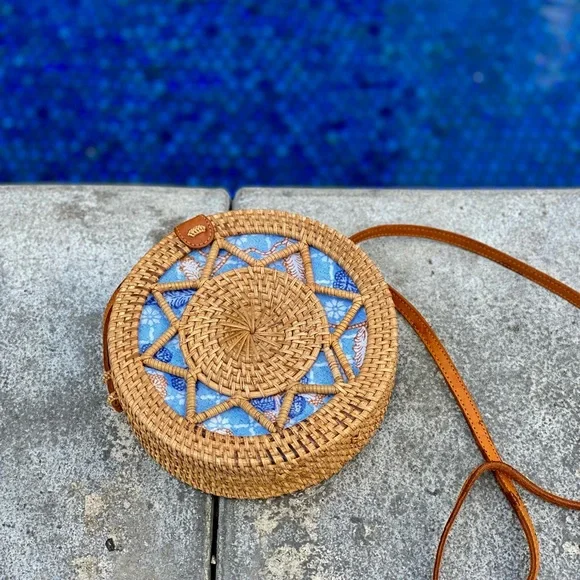 Handmade Rattan Bag - Picture 3 of 3